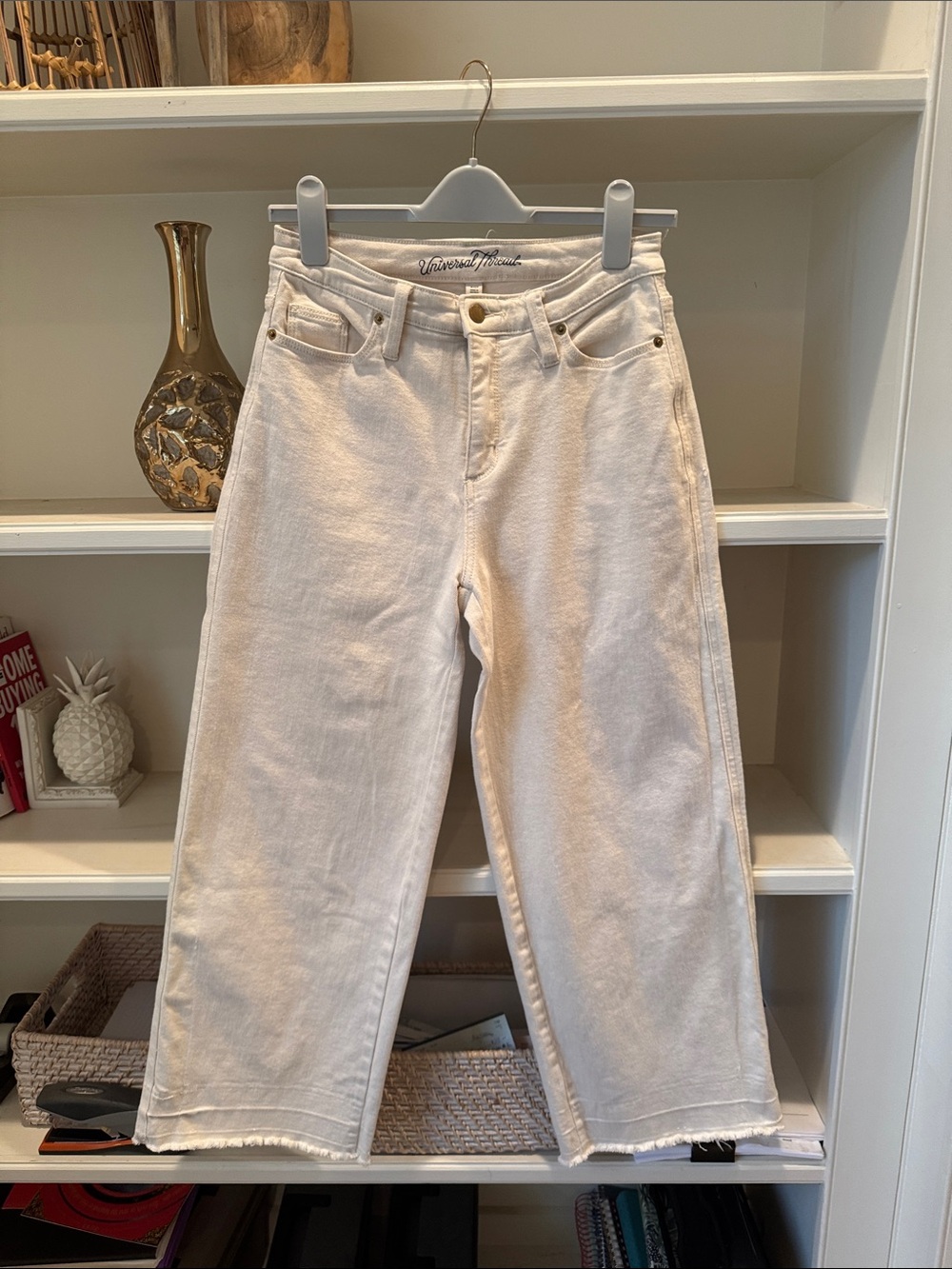 Universal Thread Cream High-Rise Wide-Leg Jeans